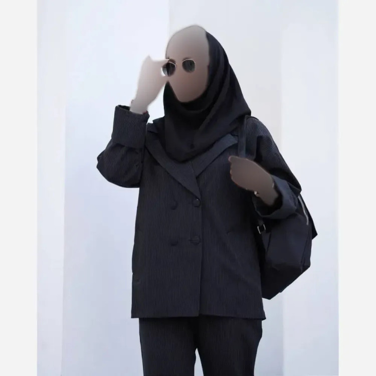 کت شلوار دیپلمات زنانه پرشیا سایز 1 و 2 رنگ مشکی سرمه ای طوسی