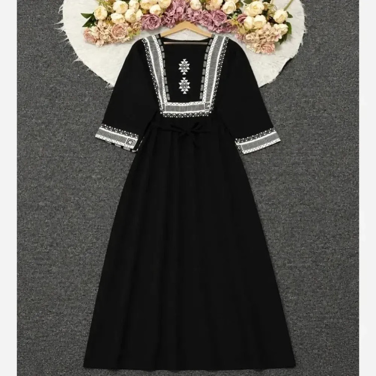 پیراهن ساحلی زنانه نخی بلند رنگ مشکی فری سایز