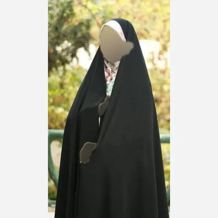 چادر ساده ایرانی جنس کرپ رنگ مشکی