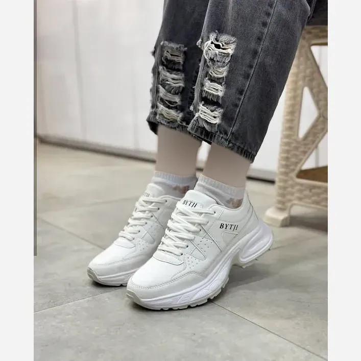 کتونی لژدار طبی چرم زنانه مدل بایتجی