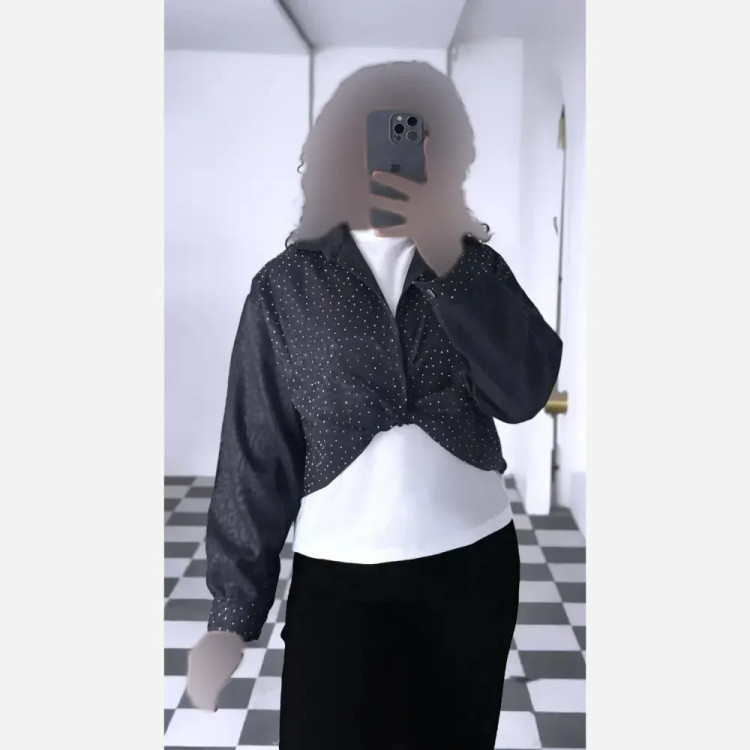 ست دوتیکه گره ای دلا جنس صوفیا نگین دار فری سایز