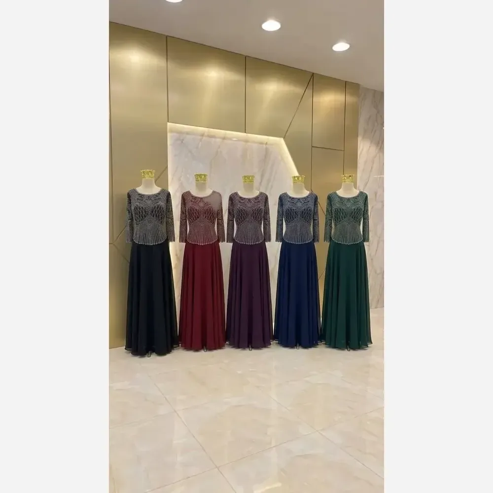 ماکسی مجلسی زنانه سایز بزرگ حریر کاپدار لعیا رنگ مشکی سبز سورمه ای سایز 46 تا 60