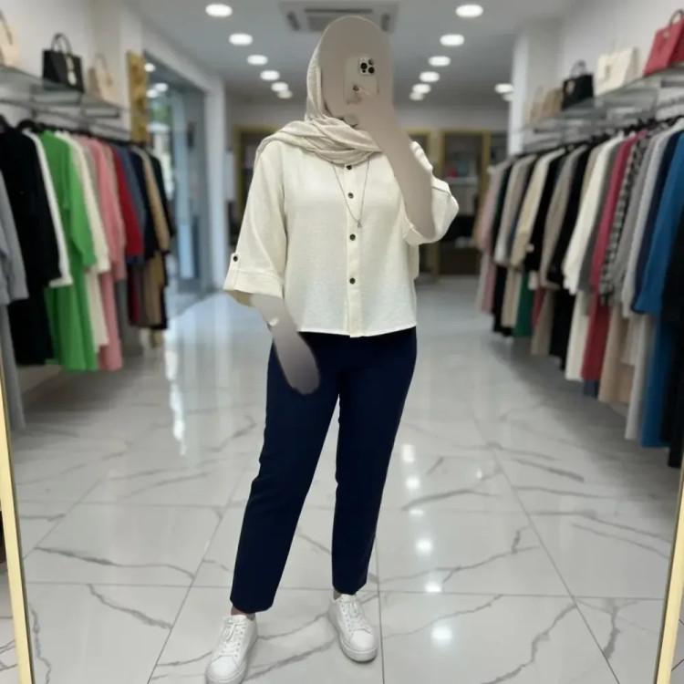 شومیز باکسی طهورا نخ پنبه طرح زنبوری رنگ شیری فری سایز
