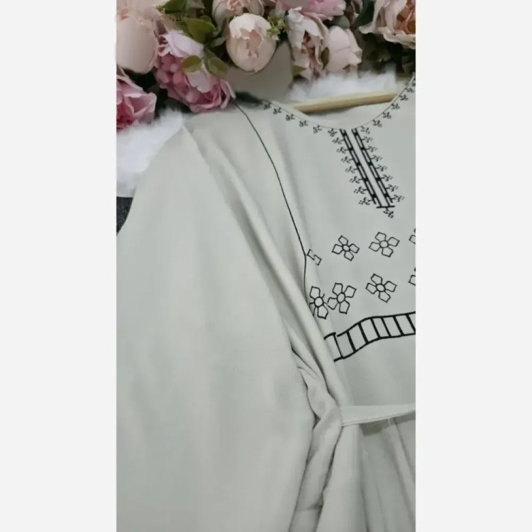 پیراهن چاپی نخ وارداتی فری سایز بنددار زنانه رنگ بندی نسکافه ای استخوانی بنفش قد 133
