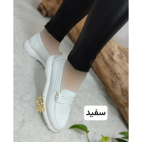 کالج طبی زنانه مدل خاویاری چرم صنعتی زیره پیو رنگ سفید و کرم سایز 38
