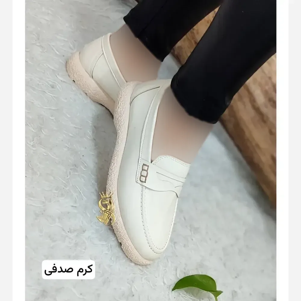 کالج طبی زنانه مدل خاویاری چرم صنعتی زیره پیو رنگ سفید و کرم سایز 38