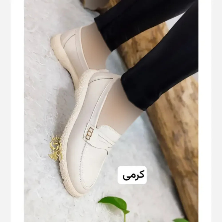 کالج طبی زنانه مدل خاویاری چرم صنعتی زیره پیو رنگ سفید و کرم سایز 38