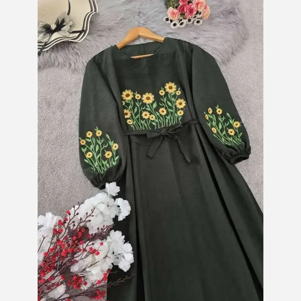 کفتان گلدوزی اروشا بابوس فری سایز قد 130 تا 135 دور سینه 118