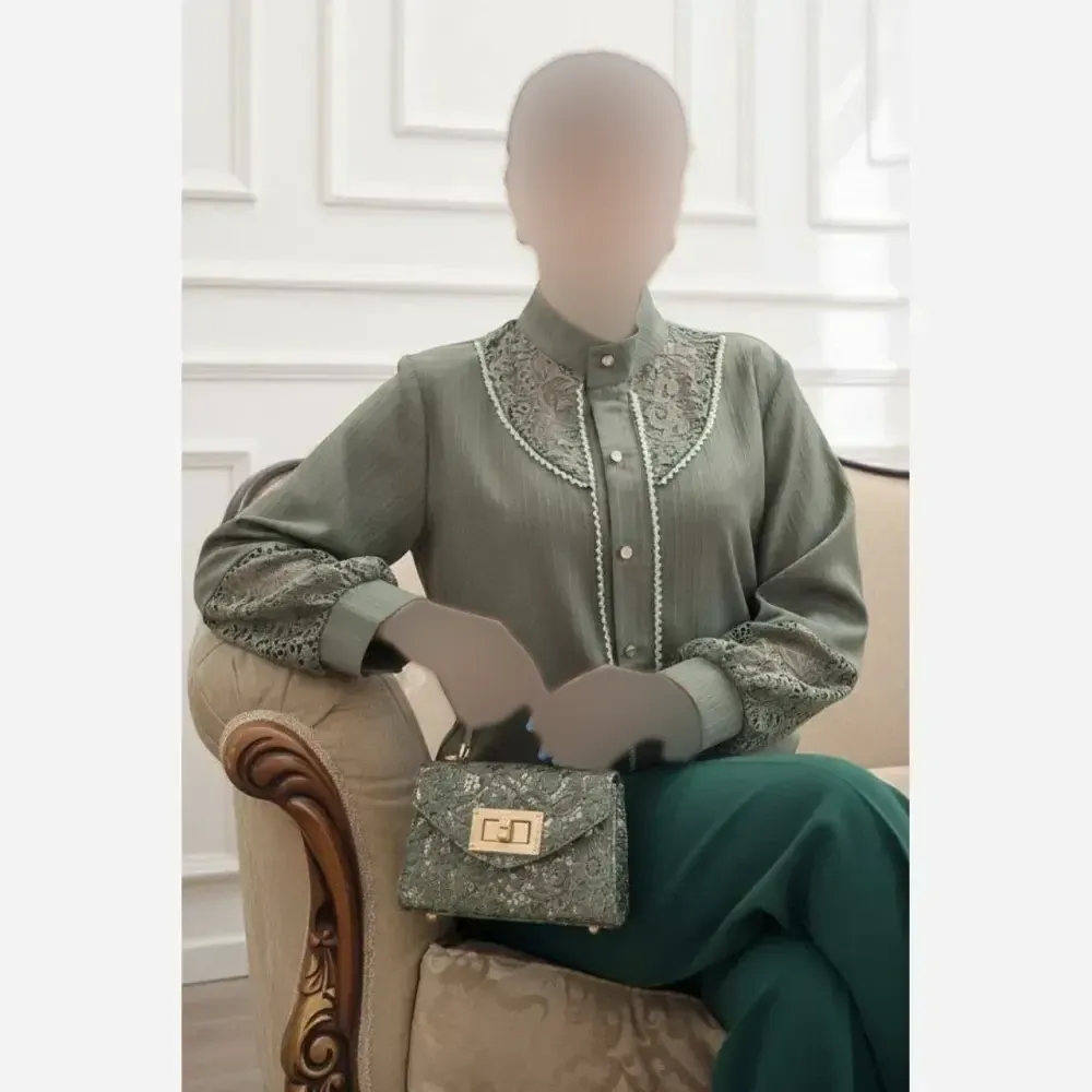 مدل ملورین جنس پارچه توکی و خرجکار گیپور و کریستال سایز بزرگ مناسب 38 تا 58