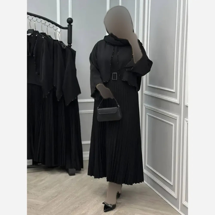 سه تیکه فاریا سارافن بوگاتی و کت کرپ مازراتی مشکی فری سایز