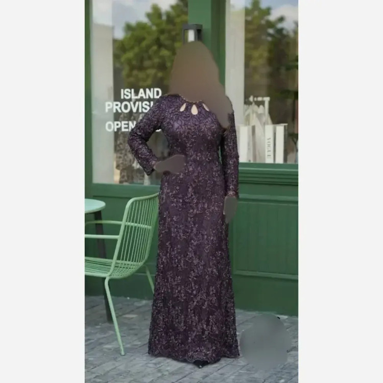 لباس مجلسی زنانه دانتل برتلی سنگدوزی کاپدار رنگ بادمجونی سایز 1 و 2 و 4