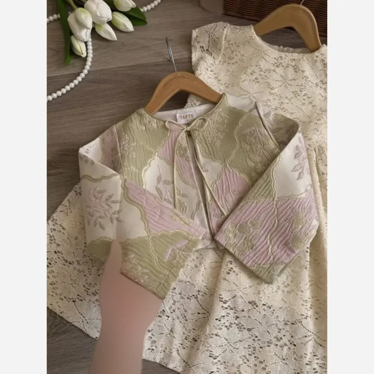 کت سارافن دخترانه ژاکارد و دانتل وارداتی آستر نخ مناسب 4 تا 16 سال