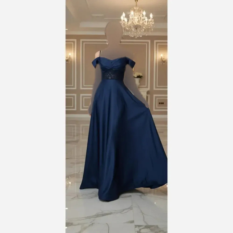 لباس مجلسی مدل سلین ساتن آمریکایی و دانتل سبز و مشکی سایز 36 تا 48