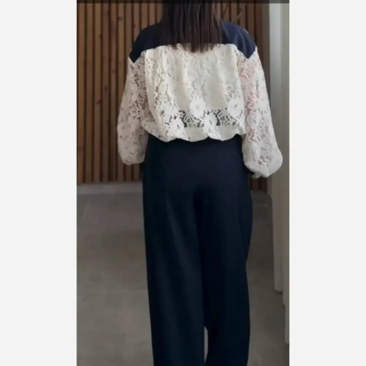 ست شومیز و شلوار زنانه سوپرمازراتی و گیپور وارداتی سایز 38 تا 46