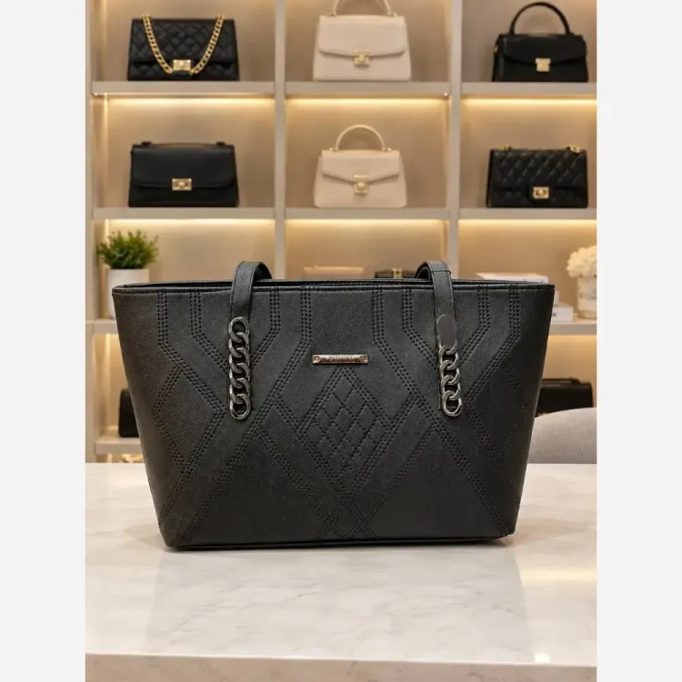 کیف لوزی طرح چرم مشکی آستر خارجی سایز 30