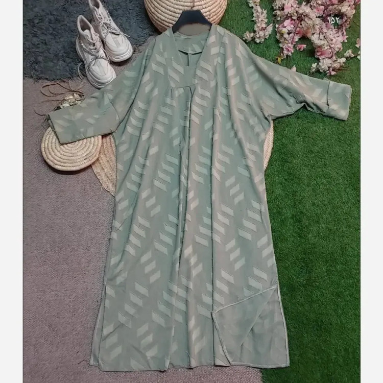 کفتان آویژه زنانه جنس کسمه اعلا در رنگبندی مشکی، شتری، کرم روشن، سبز بنتون سایز 38 تا 46 فری قد 135 دورسینه کیمینو