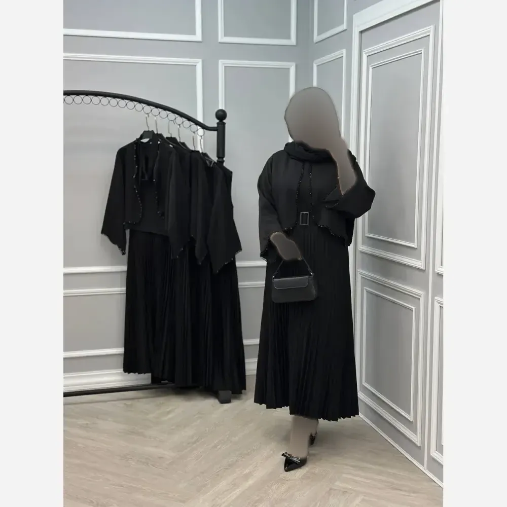 ست سه تیکه نیلسا سارافون بوگاتی کت کرپ مازراتی سنگدوزی شده مشکی فری سایز
