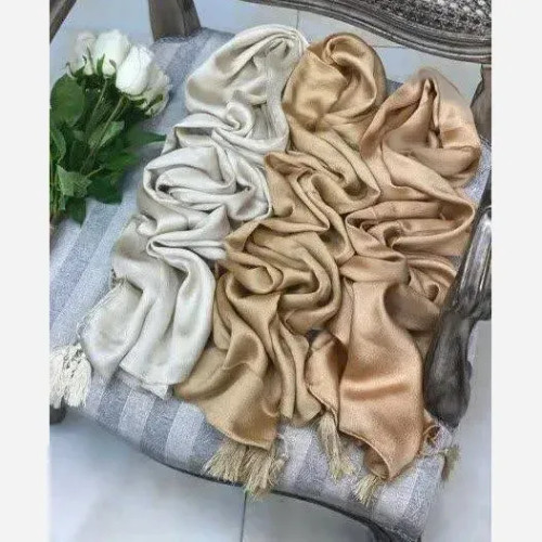 شال کرپ کریستال شنی مشکی سفید کرم ابعاد 180 در 74 سایز فری