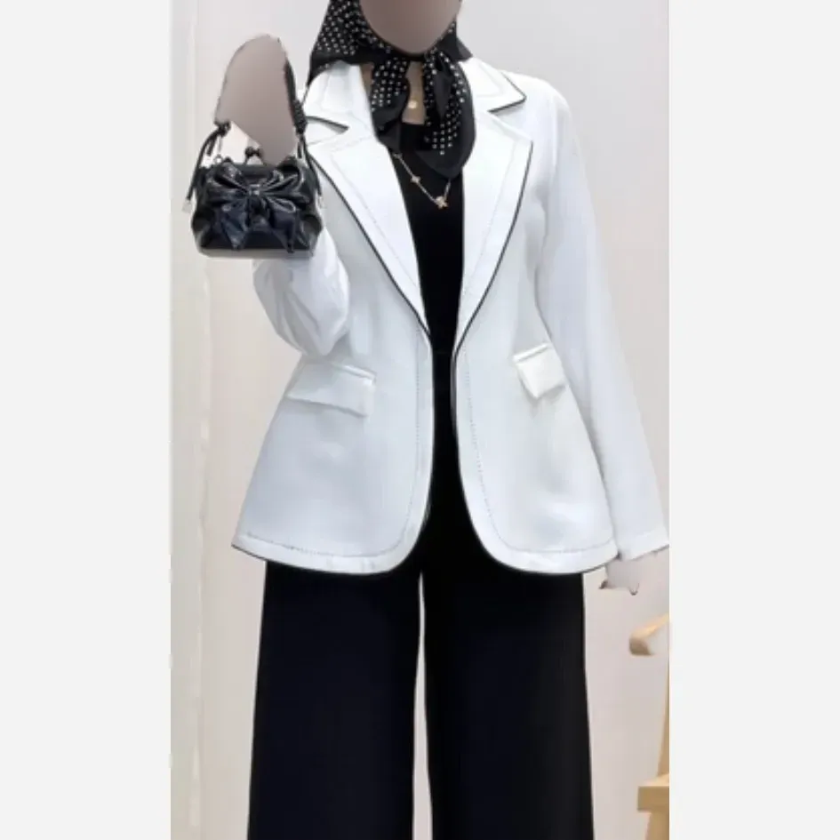 کت تک رویال جنس مازراتی درجه یک رنگ مشکی و سفید سایز 36 تا 48