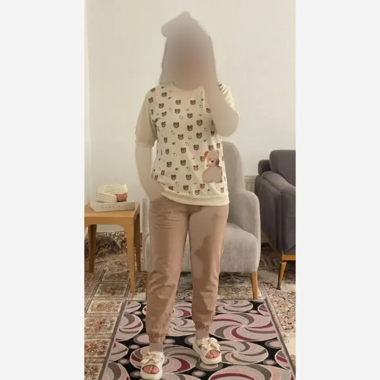 ست تی شرت و شلوار آستین کوتاه زنانه جنس پنبه گلکسی رنگ نسکافه ای