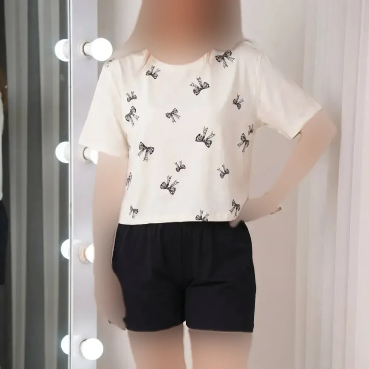 ست تی شرت و شلوارک زنانه نخ پنبه درجه یک طرح پاپیون و پروانه سایز فری 36 تا 44