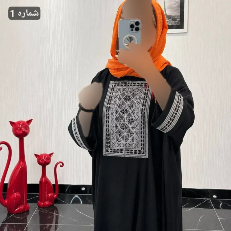 مانتو عبایی سمیرا جنس کرپ اسکاچی و کتیبه تافته فری سایز