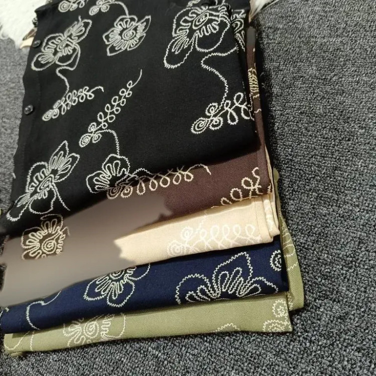 شومیز نورا ویسکوز نخ درجه یک مدل مانتویی گلدار سایز فری سایز