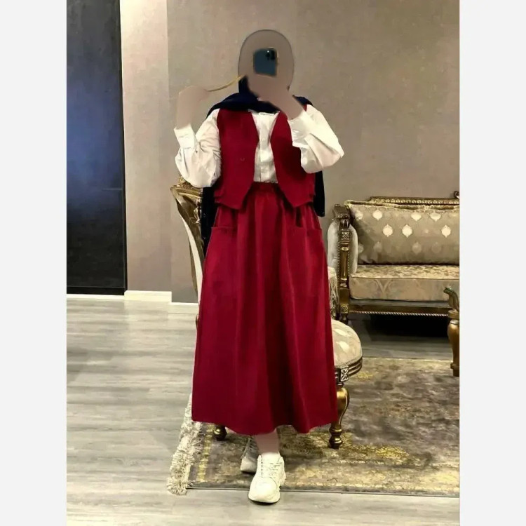 سه تیکه شومیز جلیقه و دامن مدل ژینا جنس شانتون فری سایز