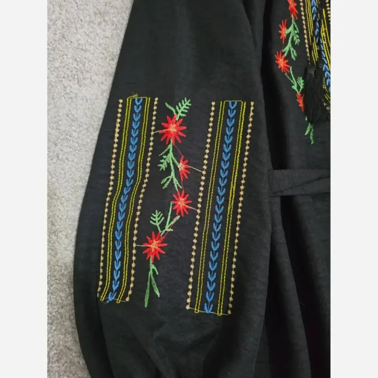 شومیز تارا شانتون گلدوزی فری سایز قد 85 رنگبندی متنوع بدون آبرفت و چروک