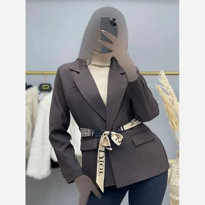کت زنانه دیور بزایاق وارداتی رنگی سایز L و XL