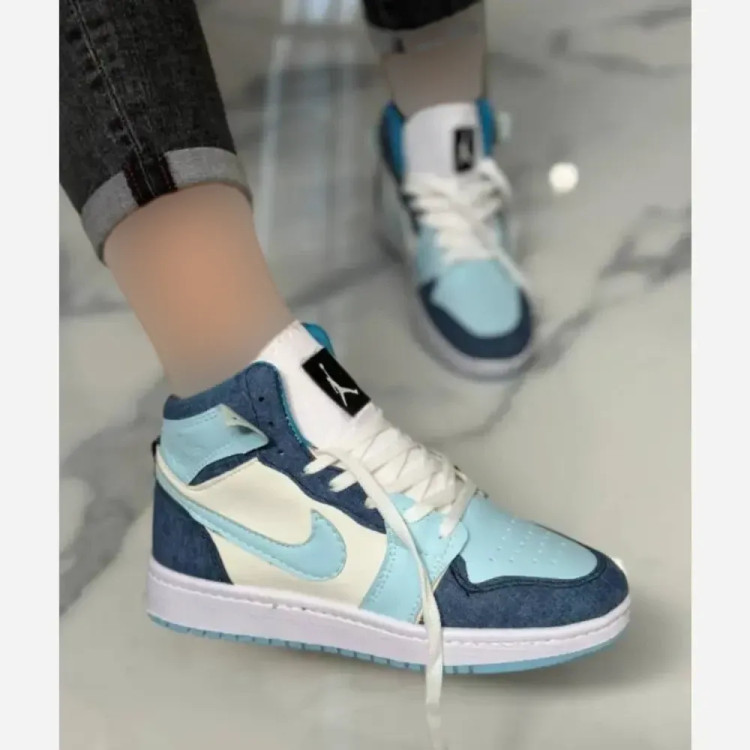 کفش جردن ساقدار زنانه زیره پلیمر رنگ آبی سرمهای سایز 37 تا 40
