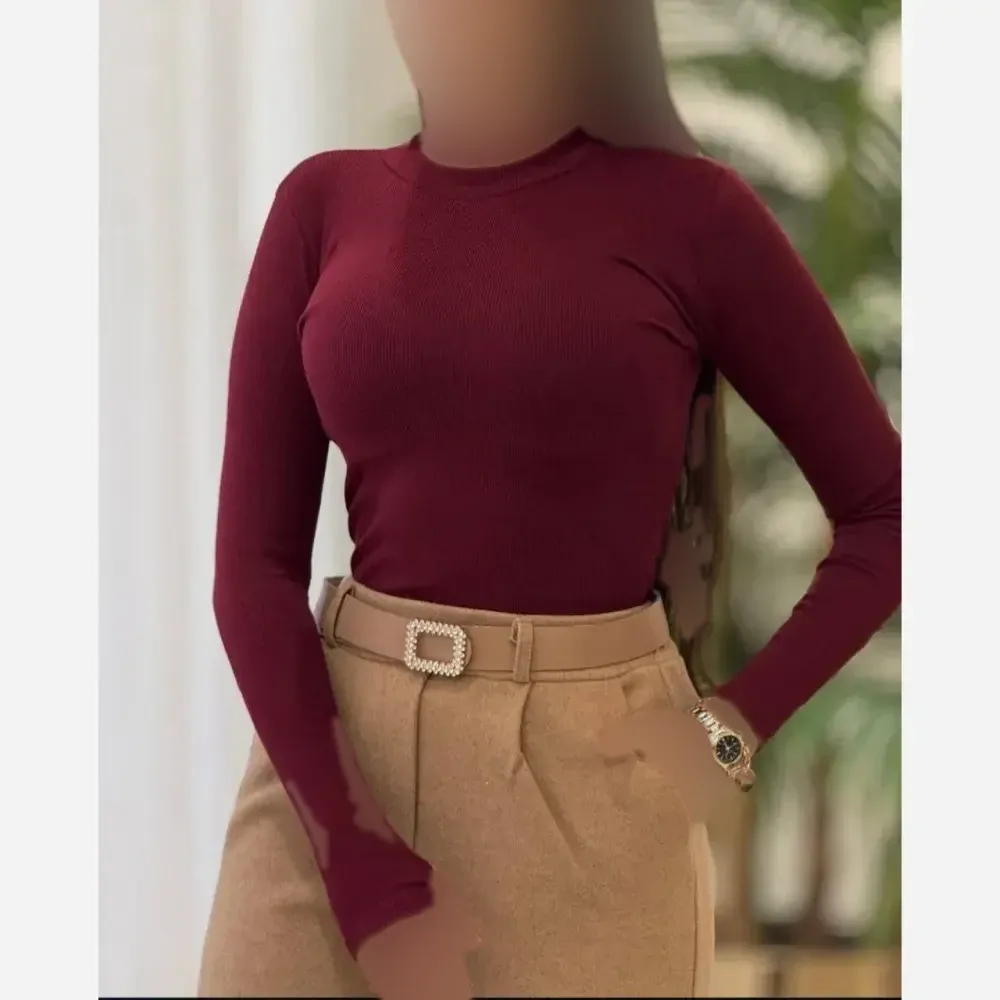 بادی یقه گرد ابریشم جنس فانریپ کش رنگ مشکی و زرشکی سایز 38 تا 44