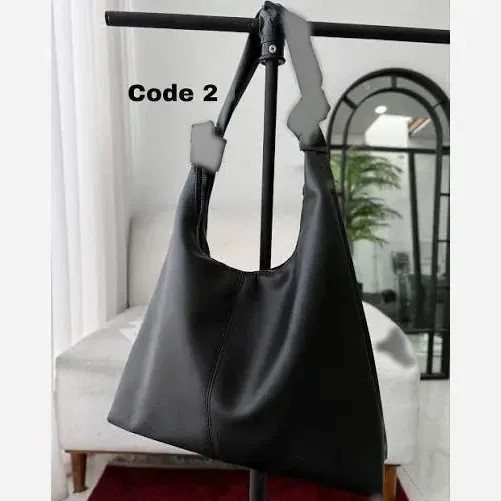 کیف چرمی بند گره ای زنانه مشکی و موکا آزاد سبک جادار