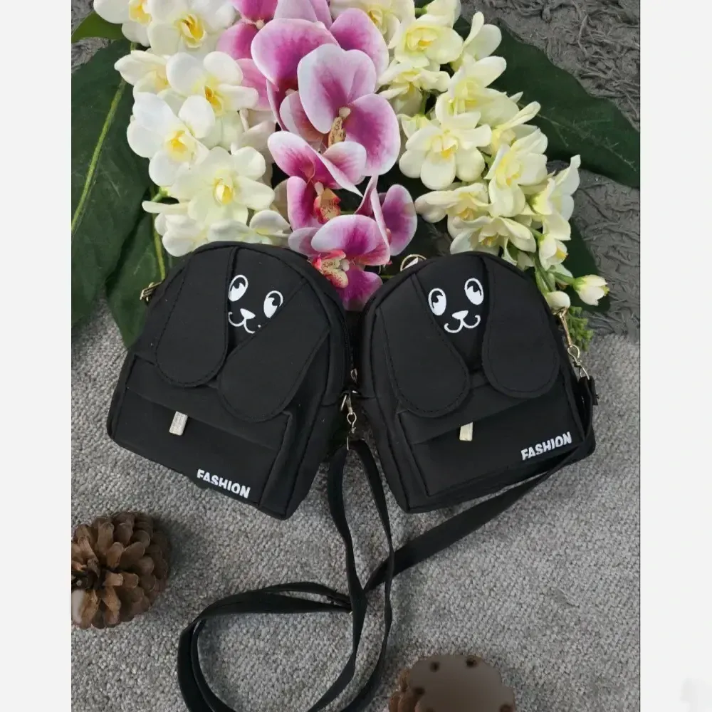 کیف هاپو چرم با کیفیت مشکی سایز آزاد 15*20