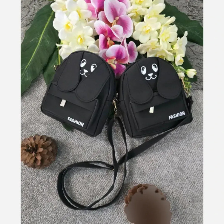 کیف هاپو چرم با کیفیت مشکی سایز آزاد 15*20