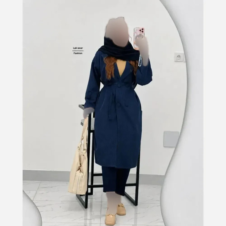 مانتو دیپلمات زنانه مدل کیانا جنس دیپلمات مکانیک اعلا رنگ مشکی و سرمه ای