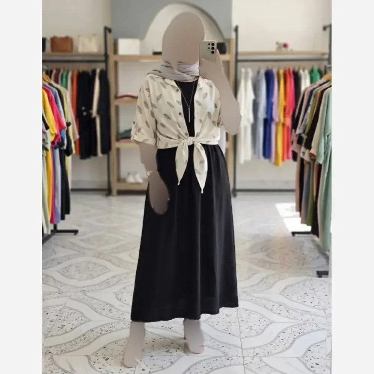 ست شومیز گره ای و سارافون شایلی جنس شانتون فری سایز رنگ نسکافه ای مشکی کرم مشکی
