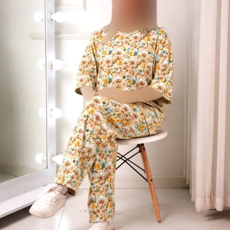 ست تیشرت شلوار راحتی سه بعدی پنبه گیاهی درجه یک نرم و لطیف بدون آبرفت زنانه