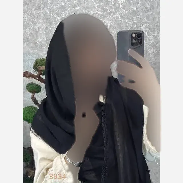 شال پلیسه لبه توری مشکی مجلسی