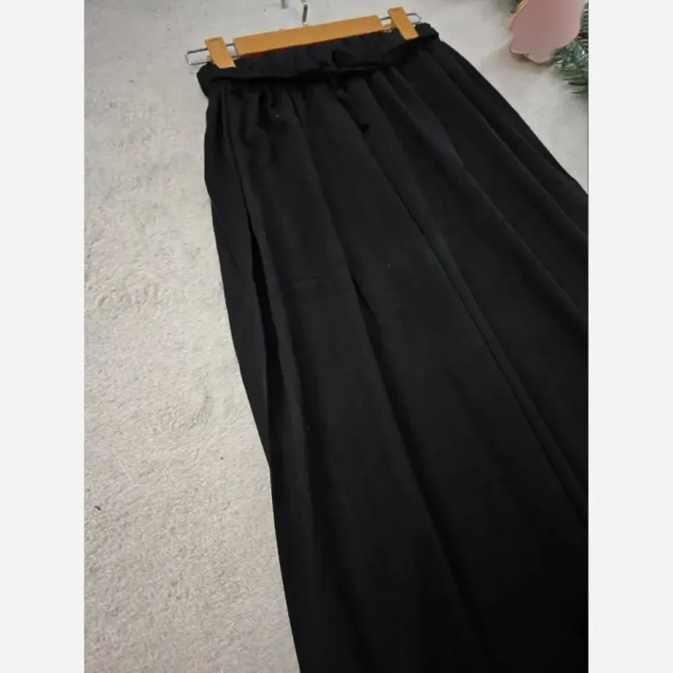 شلوار تنسل مشکی سایز 44 تا 50 سبک و خنک ریزشی شیک کیفیت درجه یک
