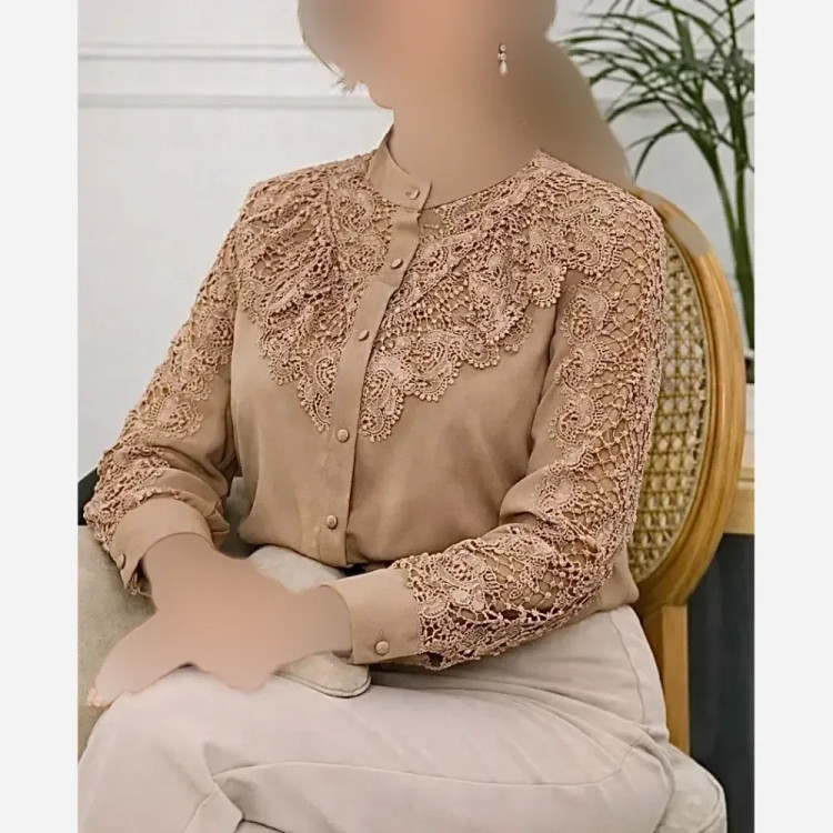شومیز مجلسی زنانه جنس الیزه مصری با خرج کار گیپور ترک سایز 1 تا 3
