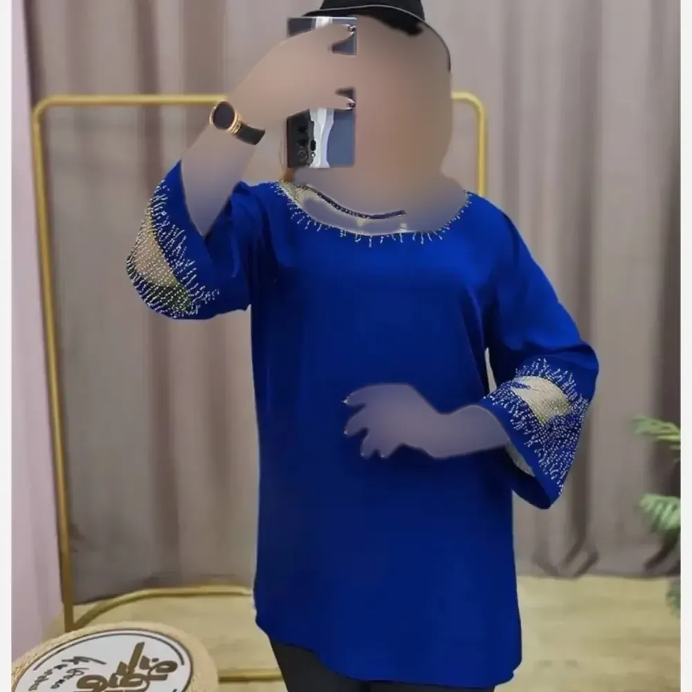 بلوز زنانه مجلسی قواره دار سایز بزرگ کرپ الیزه و حریر نگین کاری شده
