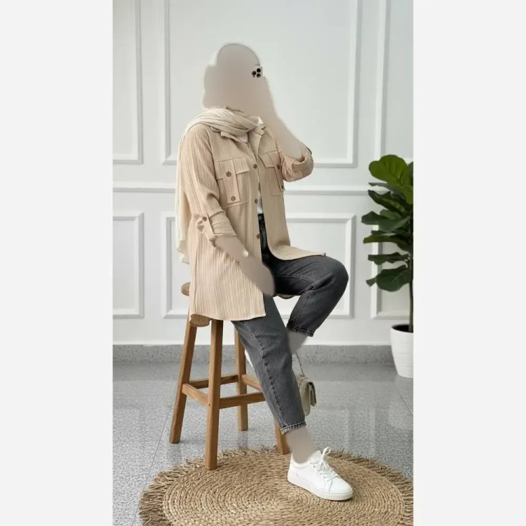 شومیز جیب صلیبی جنس ایوا درجه یک فری سایز رنگ مشکی و کرم