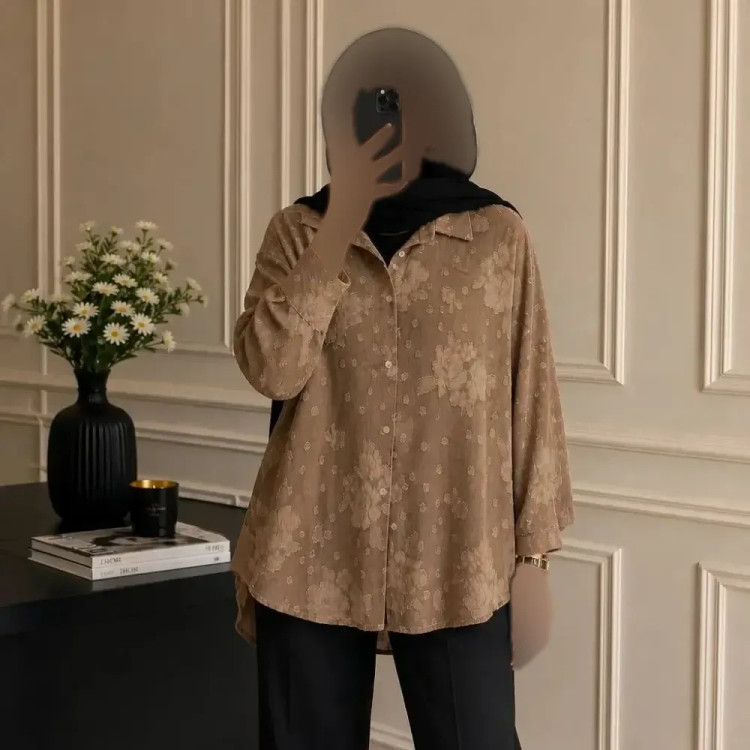 شومیز گلچهره زنانه جنس کسمه فری سایز تا 44 سبز نسکافه ای قد 70cm