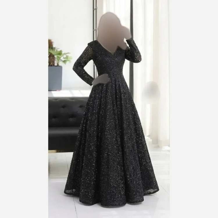 پیراهن مجلسی زنانه گیپور دانتل سنگدوزی مشکی کاپدار سایز بزرگ