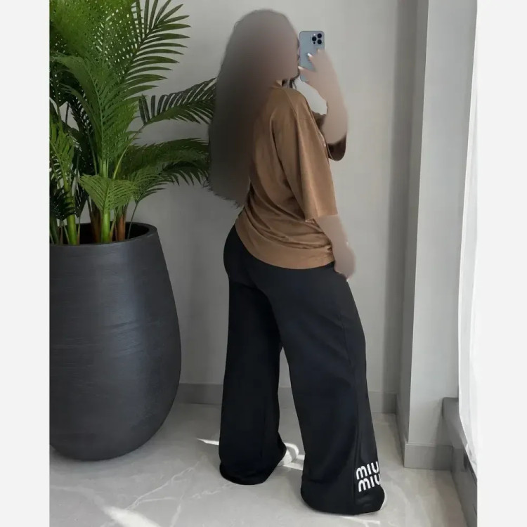 ست تیشرت و شلوار بگ گلکسی نخ پنبه اعلاء زنانه فری سایز تا 48 Miu Miu