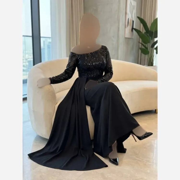 پیراهن مجلسی زنانه بالاتنه پولک برجسته و دامن مازراتی رنگ مشکی