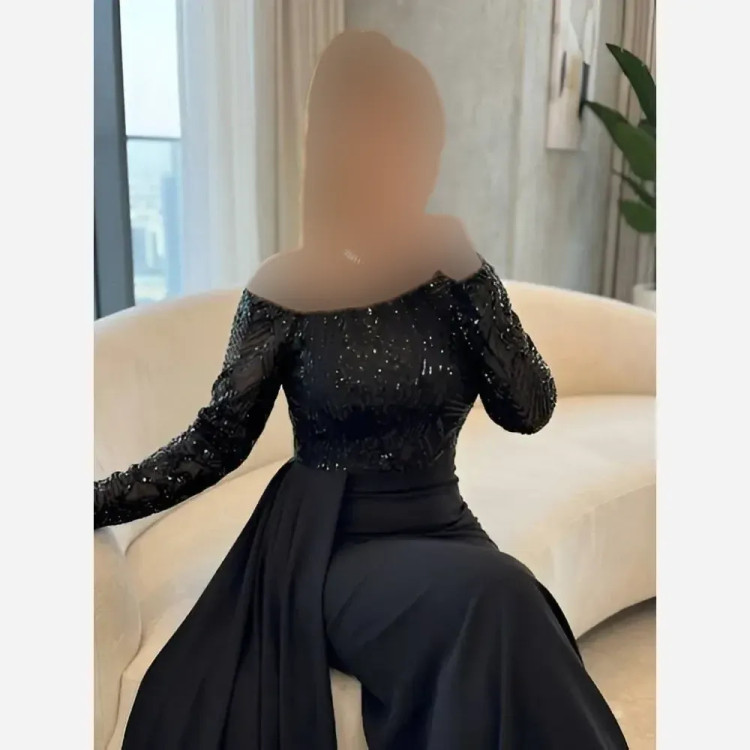 پیراهن مجلسی زنانه بالاتنه پولک برجسته و دامن مازراتی رنگ مشکی