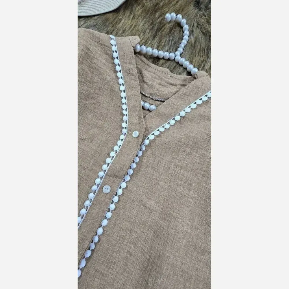 شومیز مانتویی دیار جنس شانتون اعلا فری سایز نسکافه ای موکا