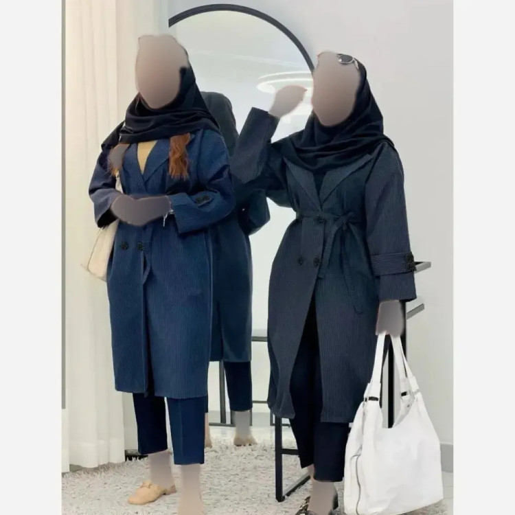 مانتو بلند زنانه سوپر دیپلمات درجه یک کمربنددار رنگ مشکی و سرمه ای